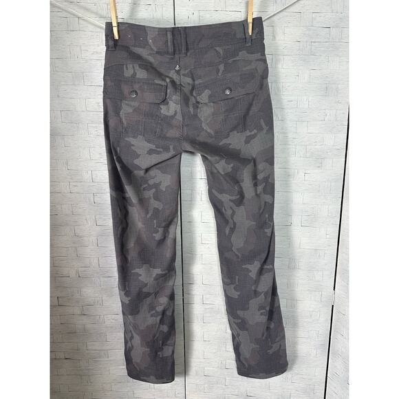 Prana women’s cargo pants gray camouflage roll tab packets outdoor gorpcore - Picture 2 of 16